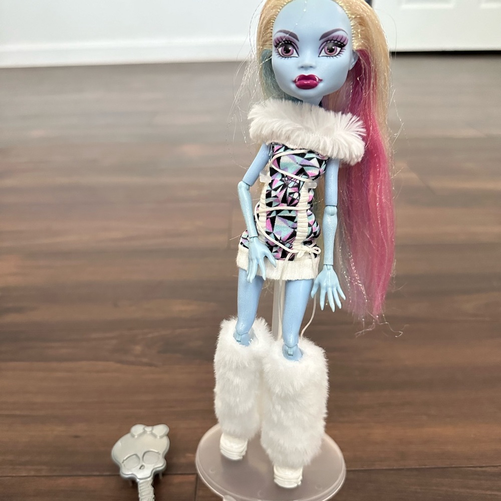 2009 Abbey Monster High Doll